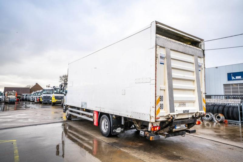 Renault MIDLUM 220 (16T)+ DHOLLANDIA 2T. - Camião furgão: foto 5 Renault MIDLUM 220 (16T)+ DHOLLANDIA 2T. - Camião furgão: foto 5