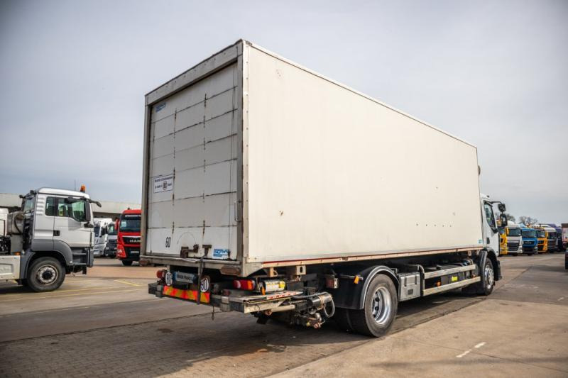 Renault PREMIUM 340DXI+E5+HAYON - Camião furgão: foto 3 Renault PREMIUM 340DXI+E5+HAYON - Camião furgão: foto 3