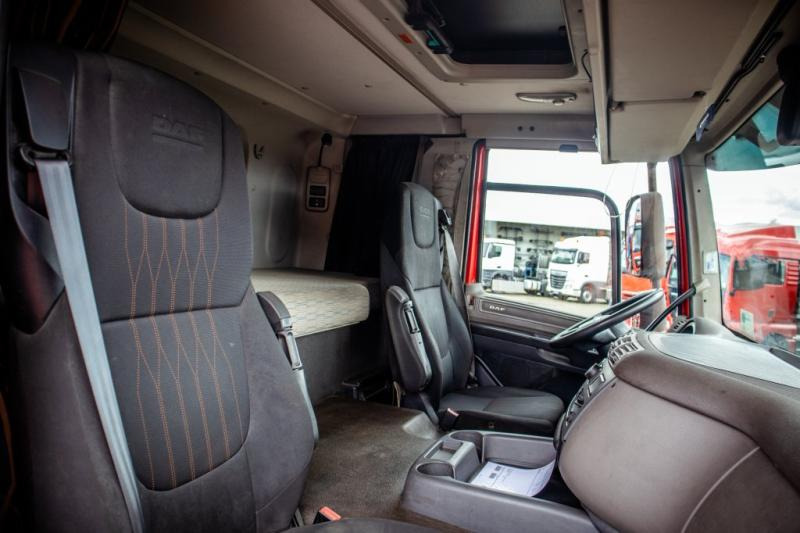 Fotografia de interior 2: Tractor DAF CF480+56Ton+Big Axle+Intarder+Hydr.