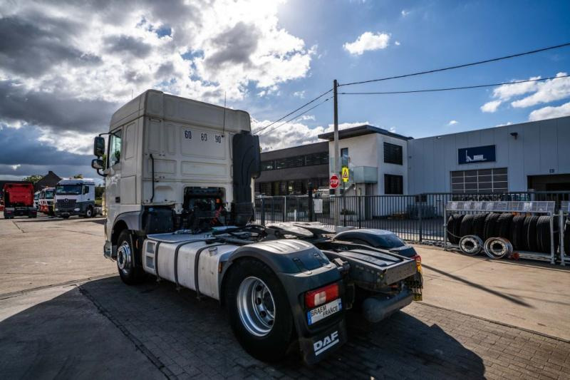 DAF XF 480 (50 T.)+ HYDRAULIQUE - Tractor: foto 3 DAF XF 480 (50 T.)+ HYDRAULIQUE - Tractor: foto 3