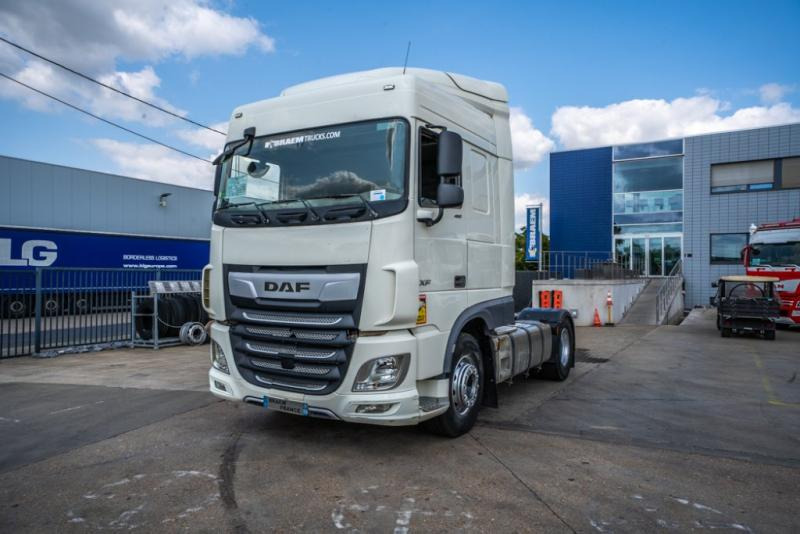DAF XF 480 + Kiphydr. (50T.) - Tractor: foto 1 DAF XF 480 + Kiphydr. (50T.) - Tractor: foto 1