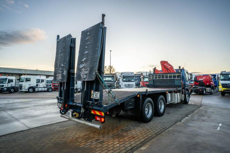 Caminhão reboque Volvo FM 300-6x2+FASSI 19t/m + 2EXT: foto 10