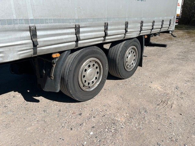 Orten AG 18 Liftachse Staplerhalterung Schiebeplan AG 18 Liftachse Staplerhalterung Schiebeplan - Reboque de lona: foto 2 Orten AG 18 Liftachse Staplerhalterung Schiebeplan AG 18 Liftachse Staplerhalterung Schiebeplan - Reboque de lona: foto 2