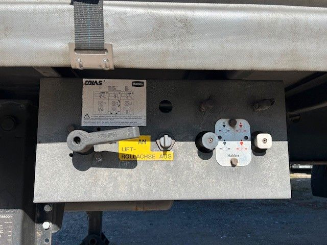 Orten AG 18 Liftachse Staplerhalterung Schiebeplan AG 18 Liftachse Staplerhalterung Schiebeplan - Reboque de lona: foto 4 Orten AG 18 Liftachse Staplerhalterung Schiebeplan AG 18 Liftachse Staplerhalterung Schiebeplan - Reboque de lona: foto 4