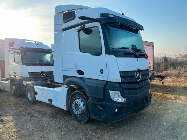 Mercedes-Benz Actros 1846 5 L-Fahrerhaus - Tractor: foto 4 Mercedes-Benz Actros 1846 5 L-Fahrerhaus - Tractor: foto 4
