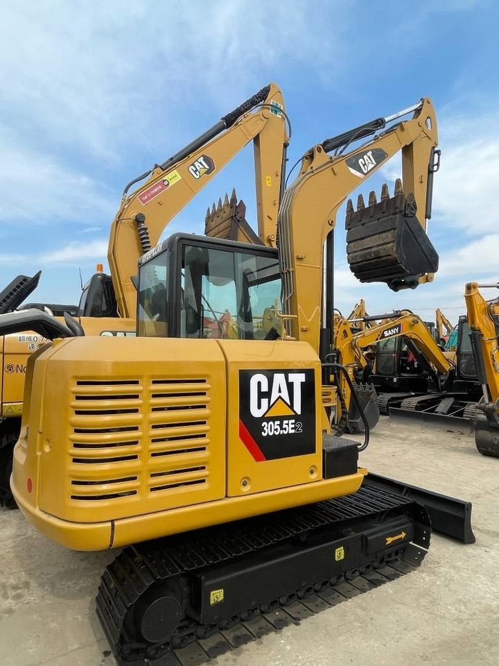 CAT 305.5E2 - Mini escavadeira: foto 1 CAT 305.5E2 - Mini escavadeira: foto 1
