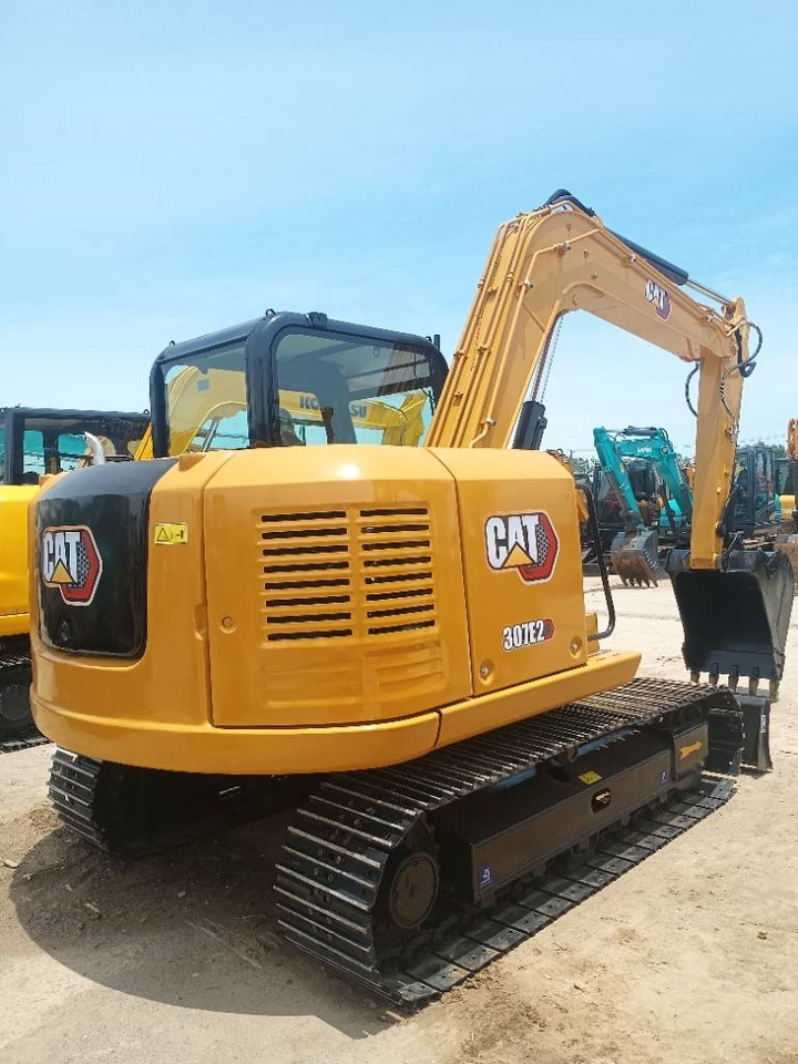 CAT 307E2 - Mini escavadeira: foto 1 CAT 307E2 - Mini escavadeira: foto 1