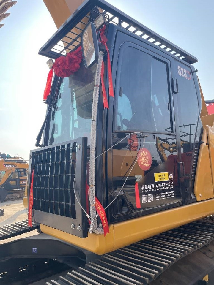 Escavadora de rastos CAT 323: foto 8 Escavadora de rastos CAT 323: foto 8