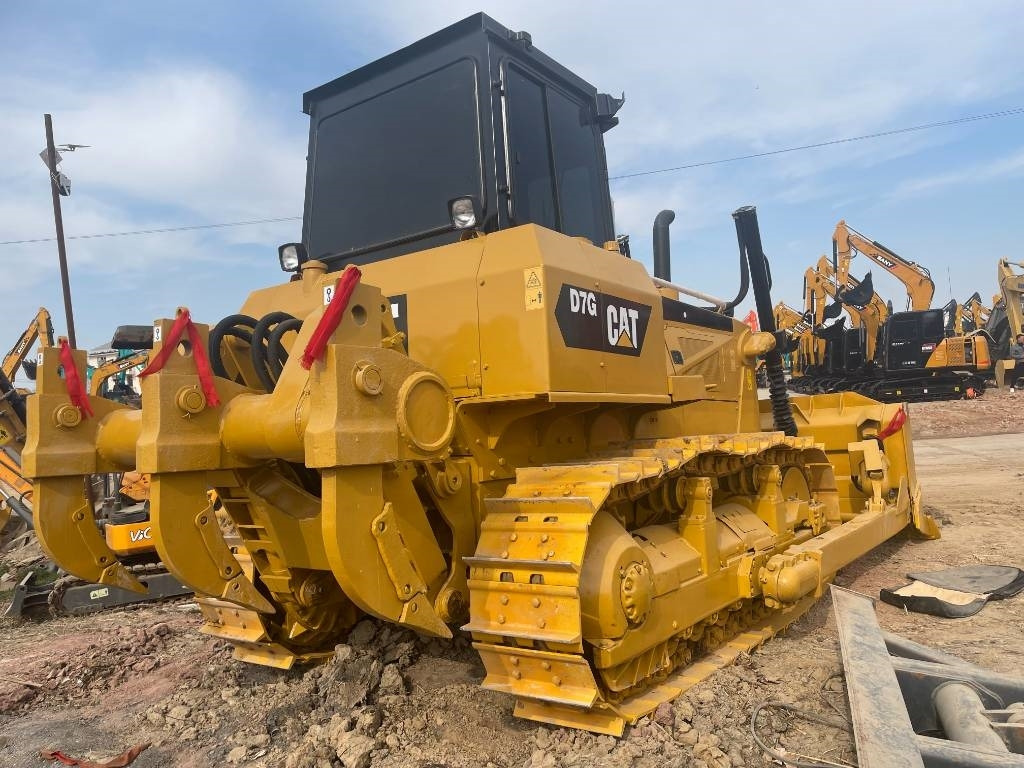 CAT D 7 G - Buldôzer: foto 1 CAT D 7 G - Buldôzer: foto 1