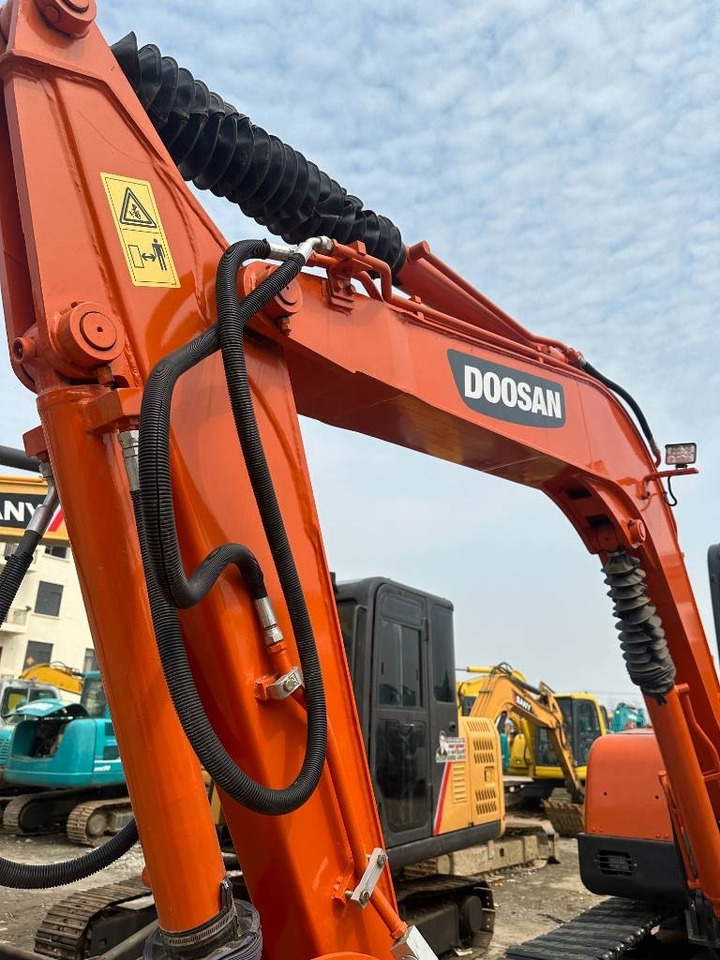 Doosan DH 60 - Mini escavadeira: foto 4 Doosan DH 60 - Mini escavadeira: foto 4