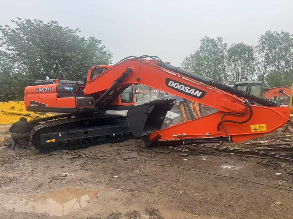 Doosan DX 225 LCA - Escavadora de rastos: foto 3 Doosan DX 225 LCA - Escavadora de rastos: foto 3
