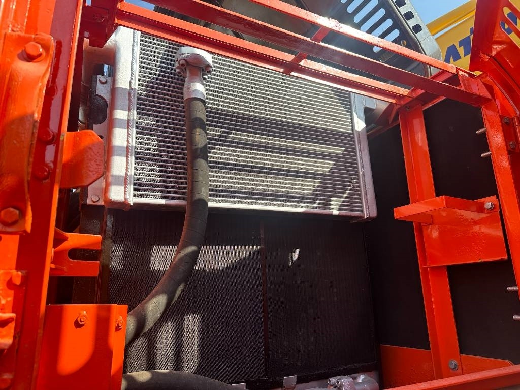 Doosan DX 300 - Escavadora de rastos: foto 5 Doosan DX 300 - Escavadora de rastos: foto 5