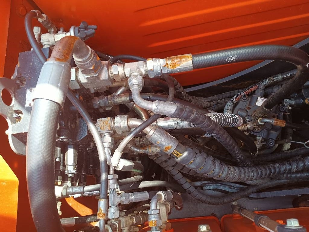 Doosan DX 75 - Escavadora de rastos: foto 5 Doosan DX 75 - Escavadora de rastos: foto 5