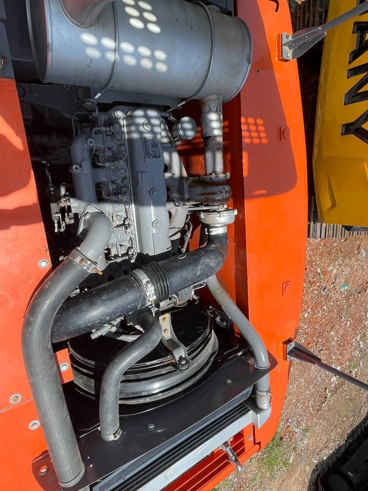 Hitachi ZX 200 - Escavadora de rastos: foto 4 Hitachi ZX 200 - Escavadora de rastos: foto 4