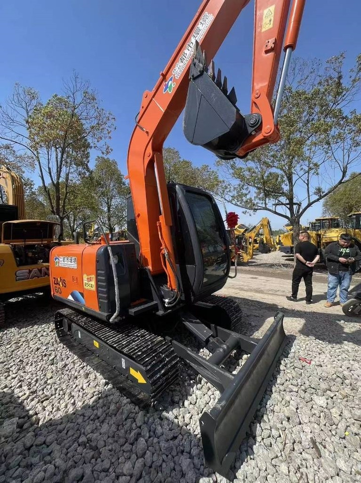 Hitachi ZX 60 - Mini escavadeira: foto 2 Hitachi ZX 60 - Mini escavadeira: foto 2