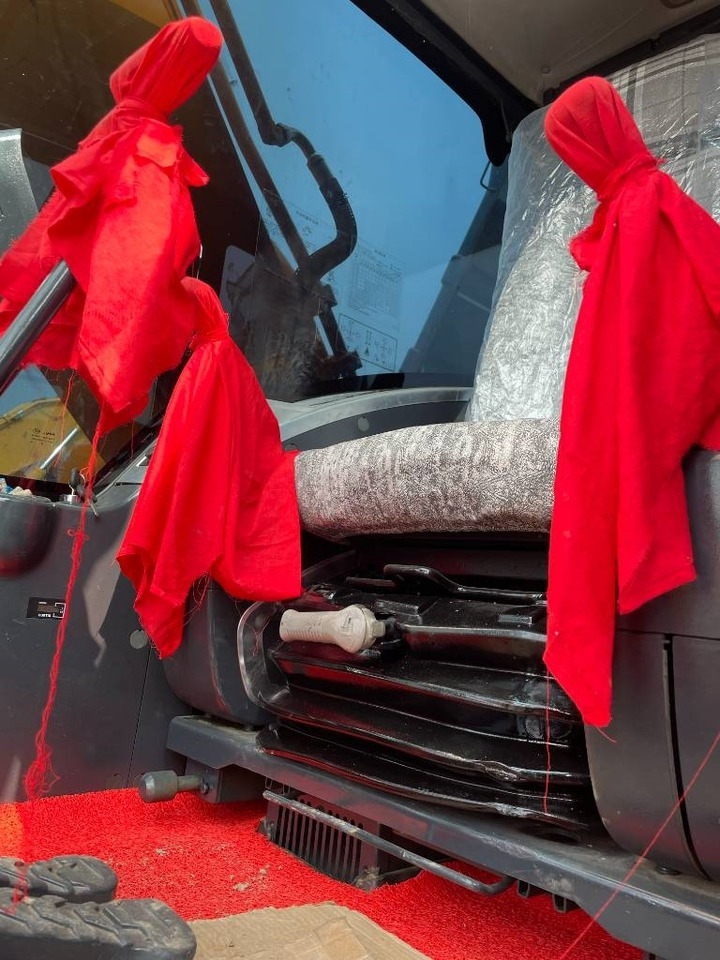 Hyundai 225LC-9S - Escavadora de rastos: foto 4 Hyundai 225LC-9S - Escavadora de rastos: foto 4