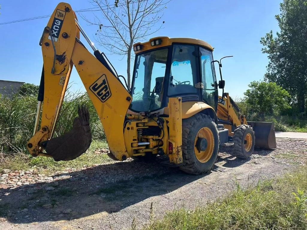 JCB 3 CX - Retroescavadeira: foto 1 JCB 3 CX - Retroescavadeira: foto 1