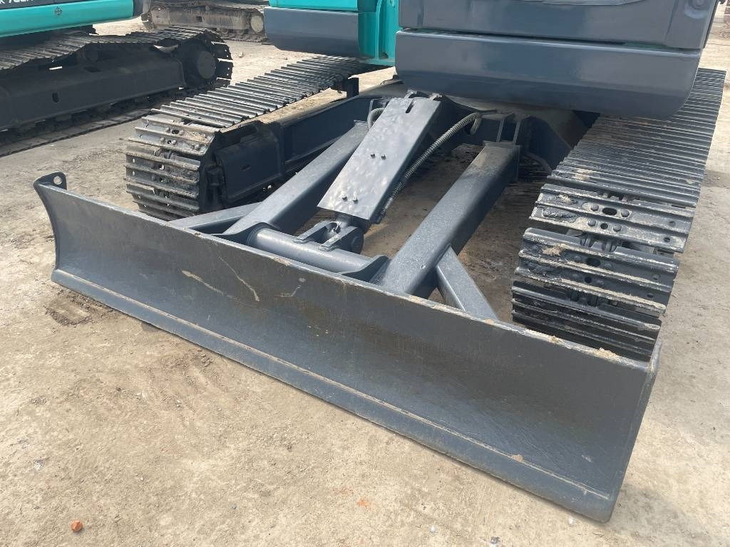 Kobelco SK 75 - Mini escavadeira: foto 5 Kobelco SK 75 - Mini escavadeira: foto 5