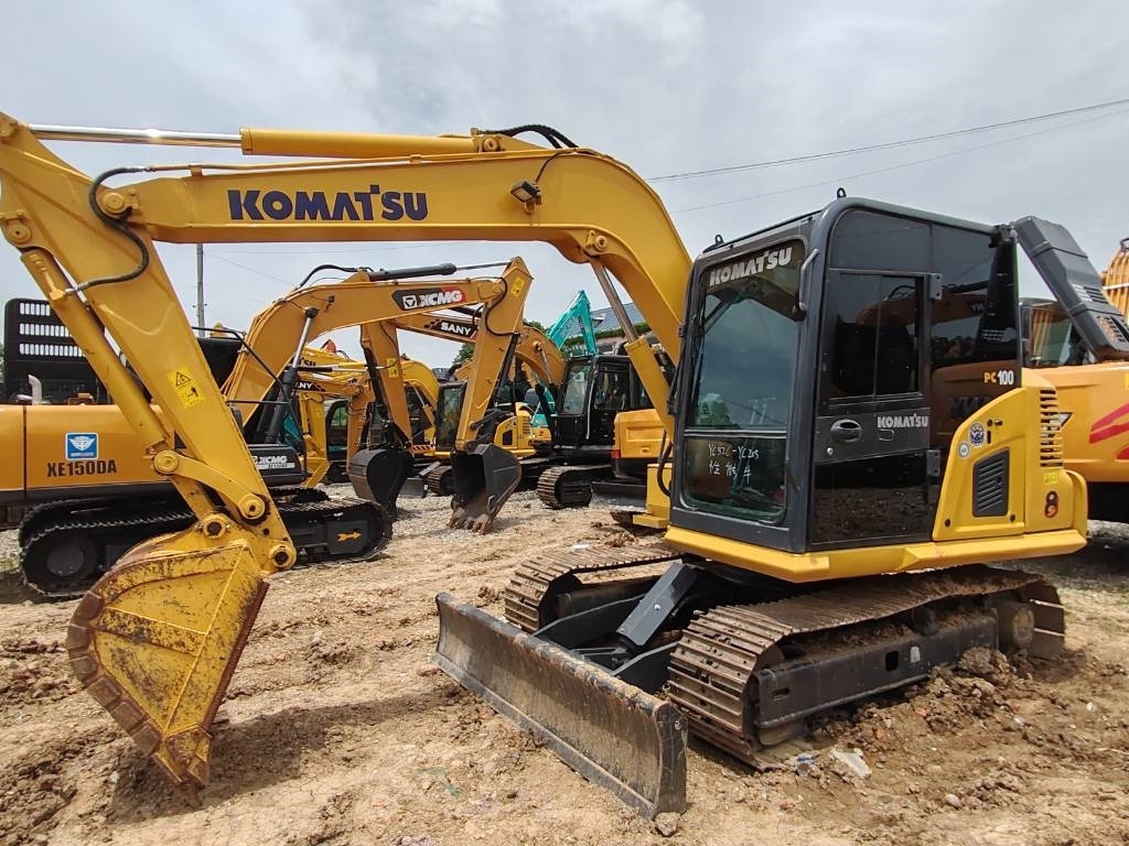 Komatsu PC 100 - Escavadora de rastos: foto 2 Komatsu PC 100 - Escavadora de rastos: foto 2