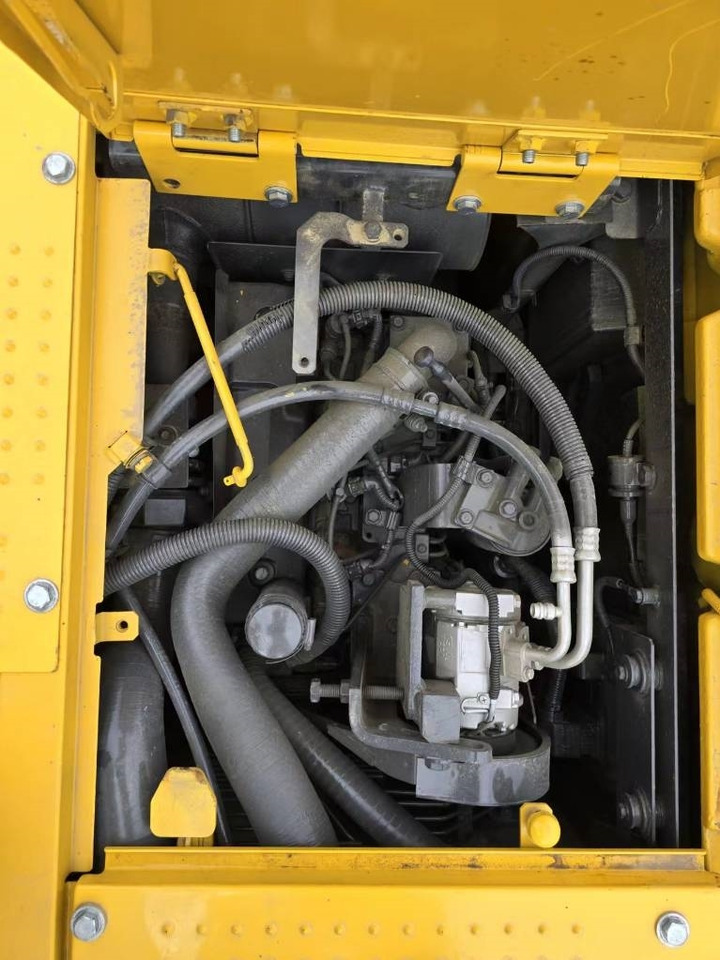 Komatsu PC 128 US-8 - Escavadora de rastos: foto 5 Komatsu PC 128 US-8 - Escavadora de rastos: foto 5