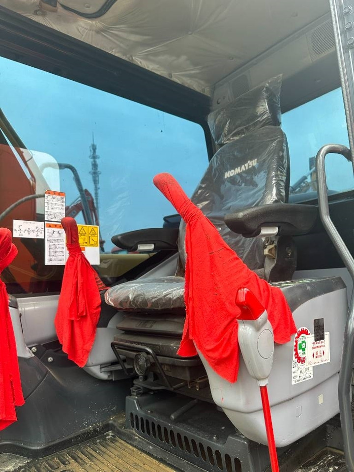 Komatsu PC 130  - Escavadora de rastos: foto 3 Komatsu PC 130  - Escavadora de rastos: foto 3