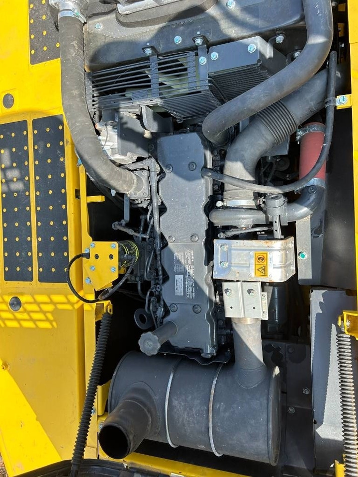 Komatsu PC 240  - Escavadora de rastos: foto 4 Komatsu PC 240  - Escavadora de rastos: foto 4