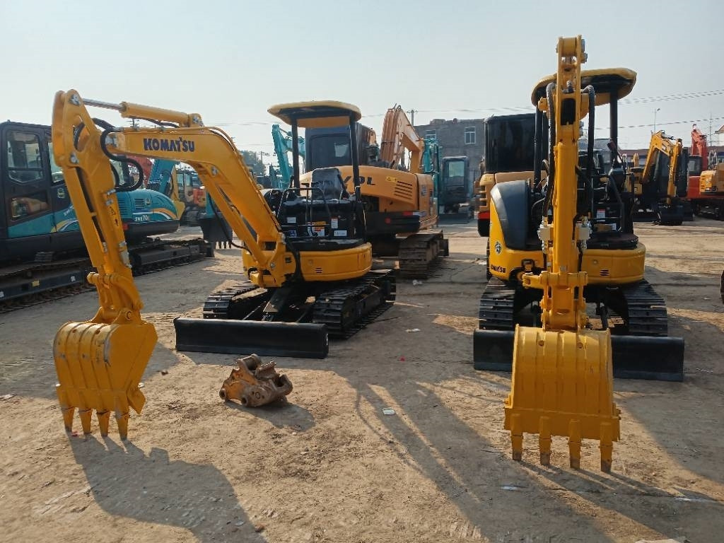 Komatsu PC 35  - Mini escavadeira: foto 5 Komatsu PC 35  - Mini escavadeira: foto 5