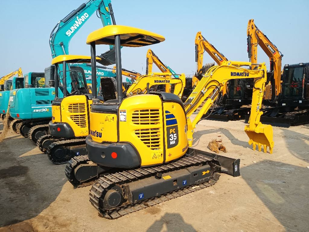 Komatsu PC 35  - Mini escavadeira: foto 1 Komatsu PC 35  - Mini escavadeira: foto 1