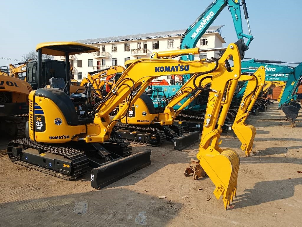 Komatsu PC 35  - Mini escavadeira: foto 2 Komatsu PC 35  - Mini escavadeira: foto 2