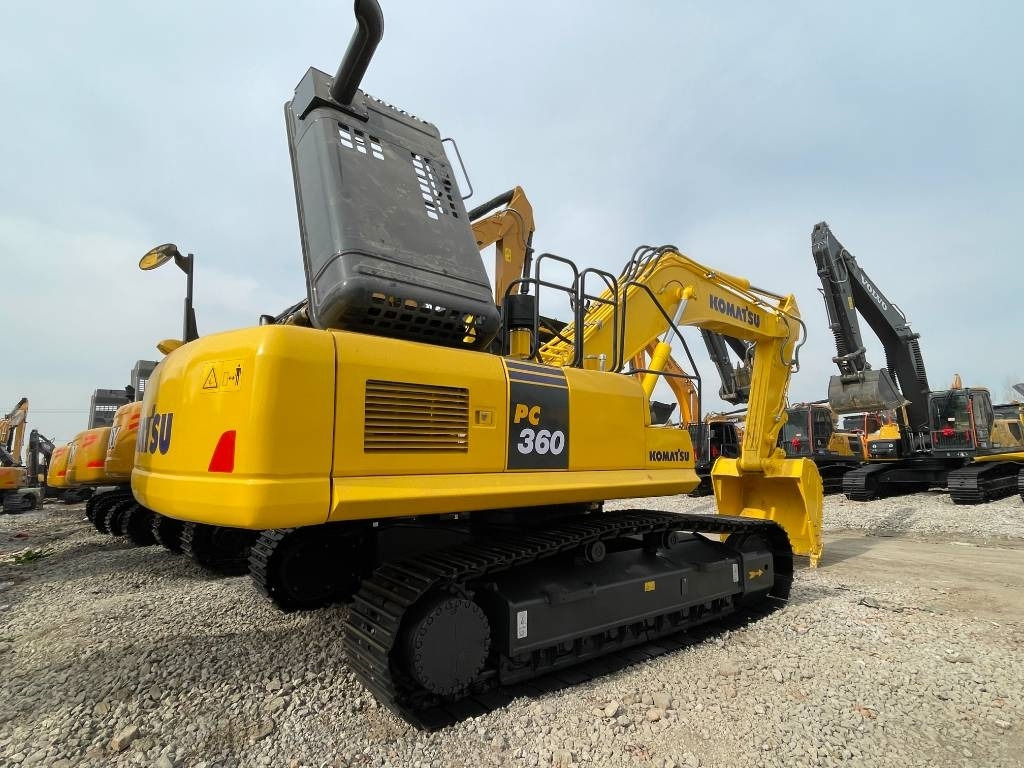 Komatsu PC 360 - Escavadora de rastos: foto 2 Komatsu PC 360 - Escavadora de rastos: foto 2