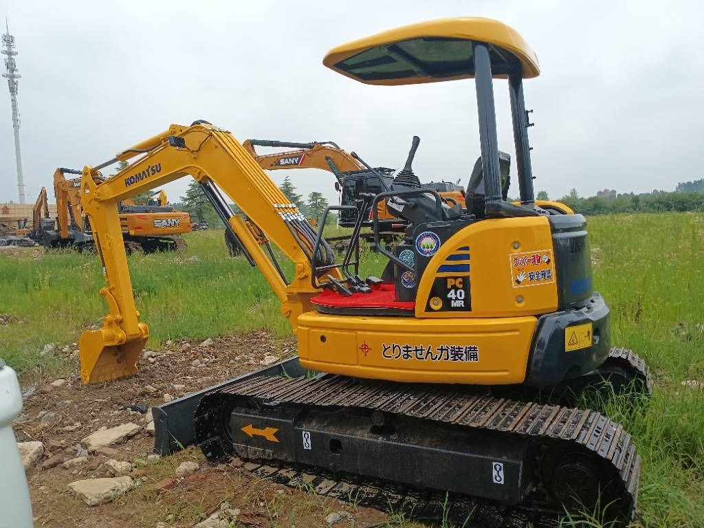 Komatsu PC 40 - Escavadora de rastos: foto 2 Komatsu PC 40 - Escavadora de rastos: foto 2