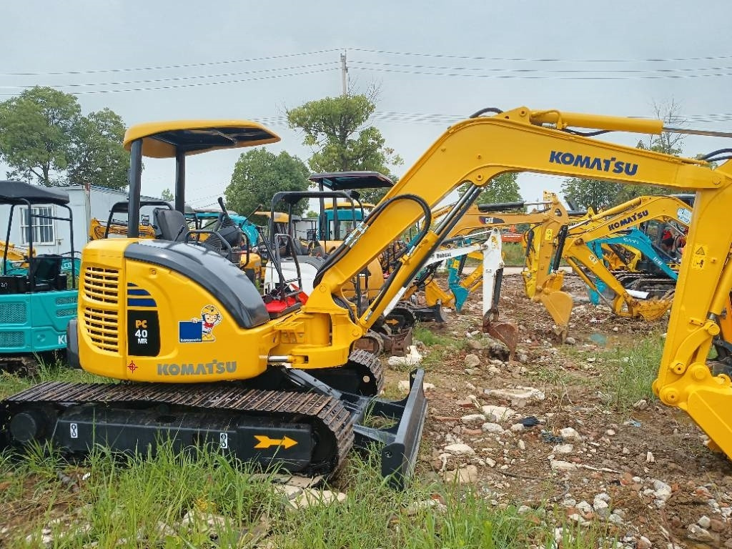 Komatsu PC 40 - Escavadora de rastos: foto 4 Komatsu PC 40 - Escavadora de rastos: foto 4