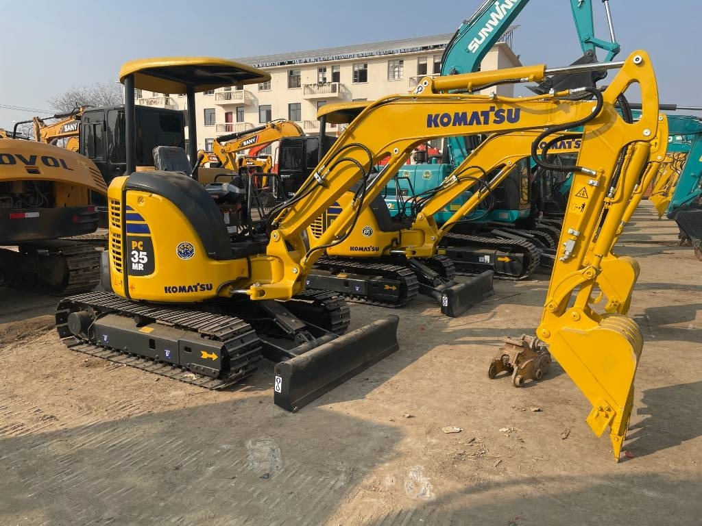 Komatsu PC35 - Mini escavadeira: foto 4 Komatsu PC35 - Mini escavadeira: foto 4