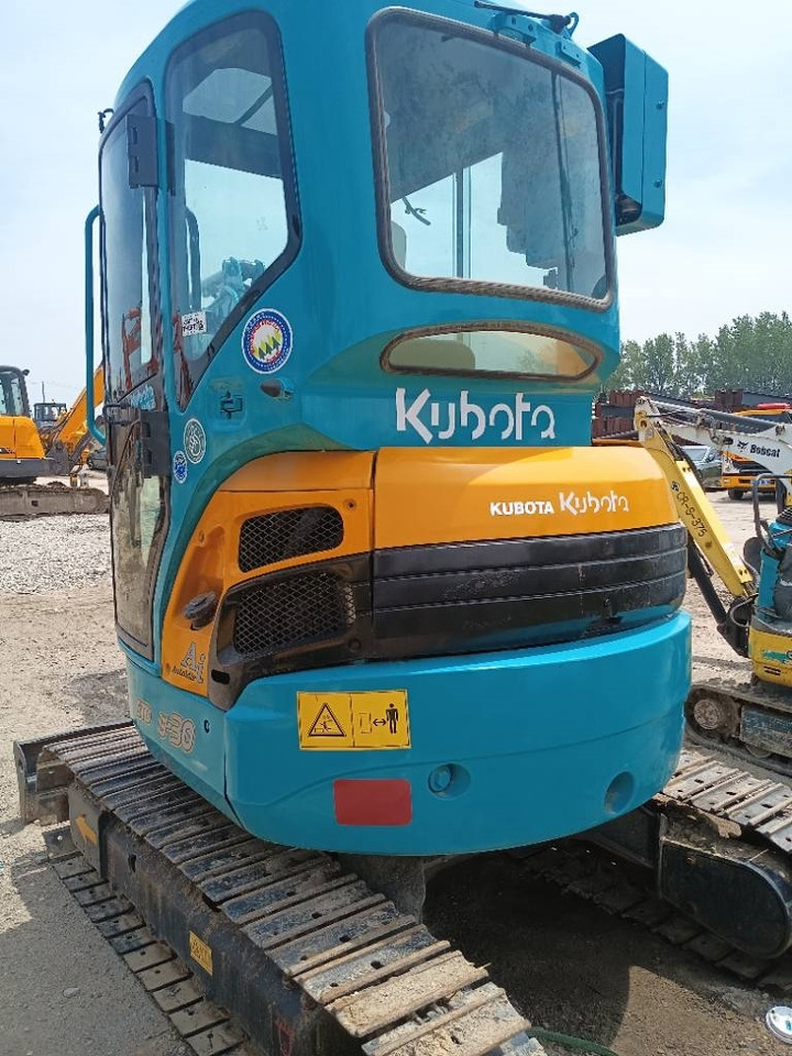 Kubota U 30 - Mini escavadeira: foto 5 Kubota U 30 - Mini escavadeira: foto 5