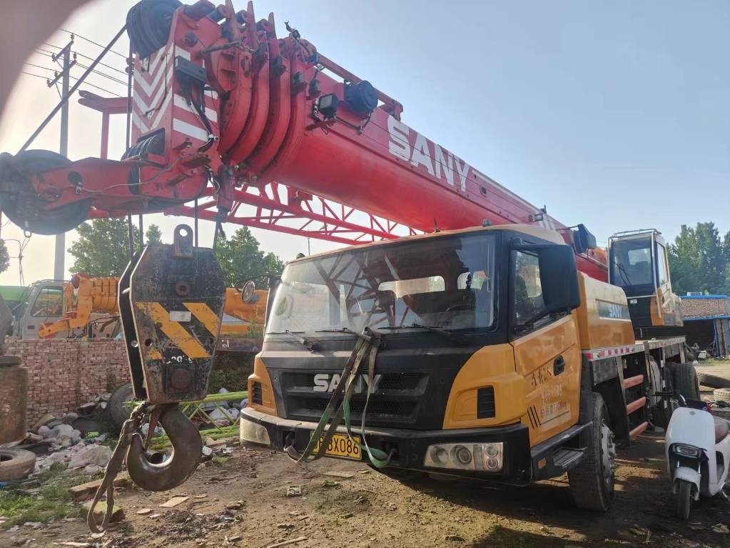 Sany STC 250 H - Grua todo o terreno: foto 4 Sany STC 250 H - Grua todo o terreno: foto 4
