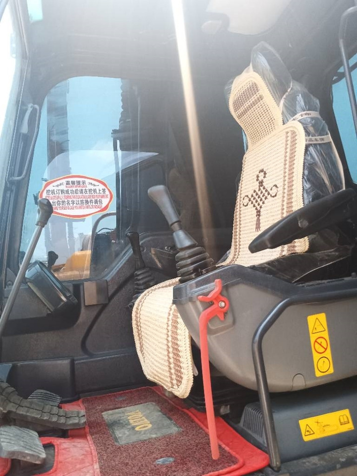 Volvo EC 240 - Escavadora de rastos: foto 5 Volvo EC 240 - Escavadora de rastos: foto 5