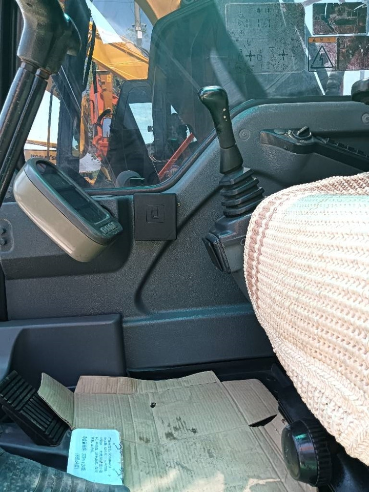 Volvo EC140 - Escavadora de rastos: foto 5 Volvo EC140 - Escavadora de rastos: foto 5