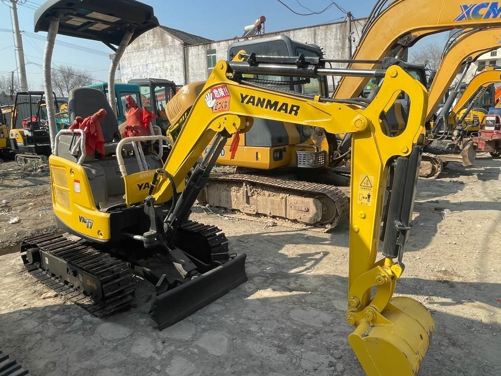 Yanmar Vio 17 - Mini escavadeira: foto 1 Yanmar Vio 17 - Mini escavadeira: foto 1