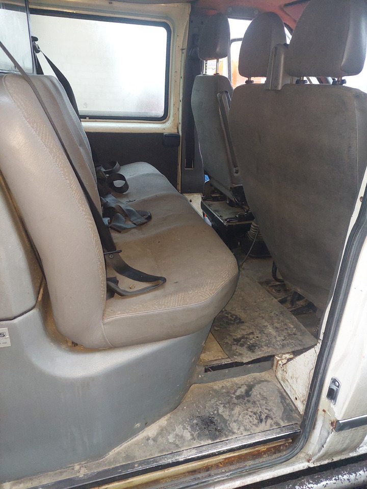 FORD - Carrinha cabine dupla: foto 4 FORD - Carrinha cabine dupla: foto 4