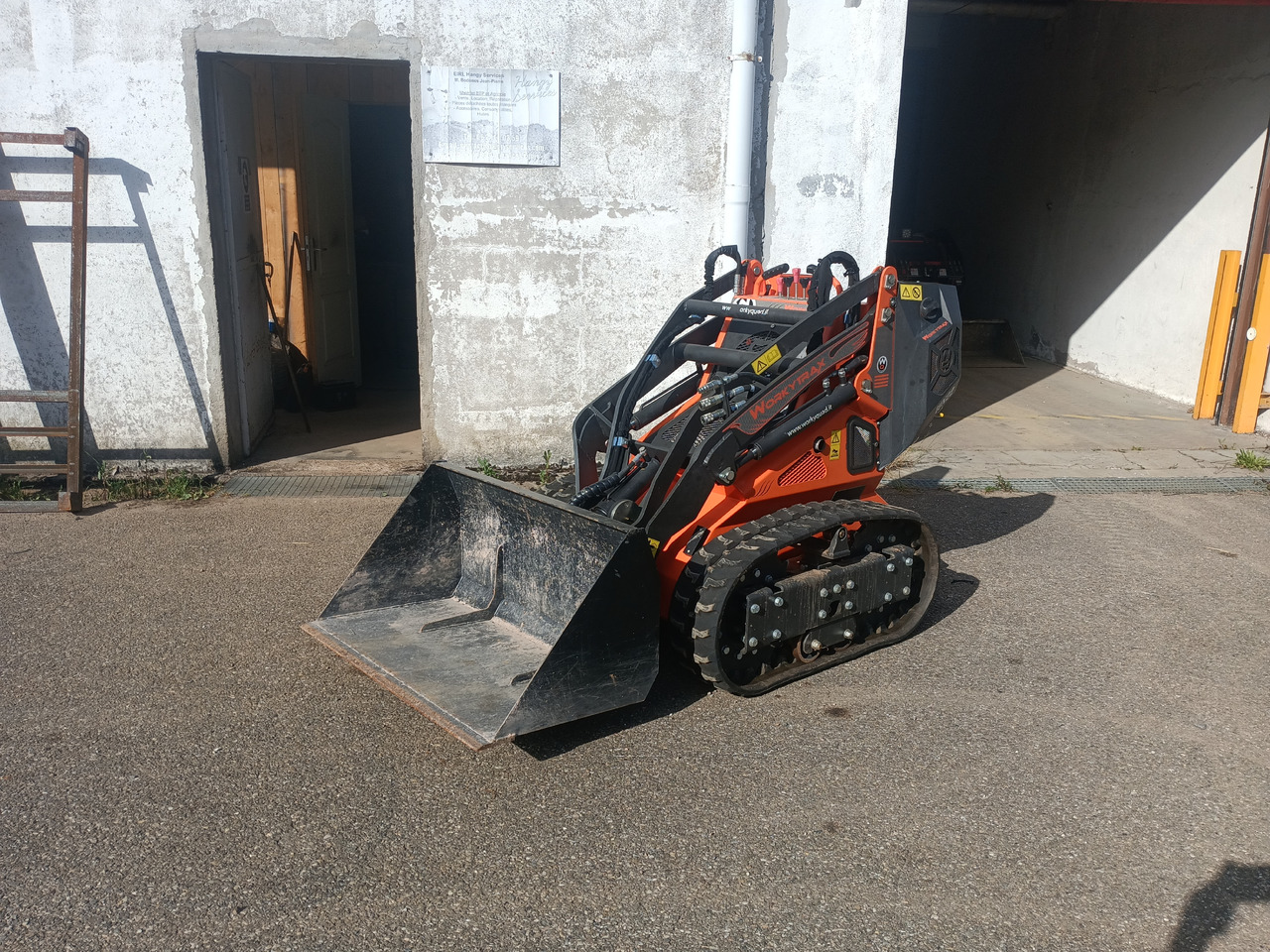 Cast Loaders Worky Trax WX22 - Mini pá carregadora de rastos: foto 1 Cast Loaders Worky Trax WX22 - Mini pá carregadora de rastos: foto 1