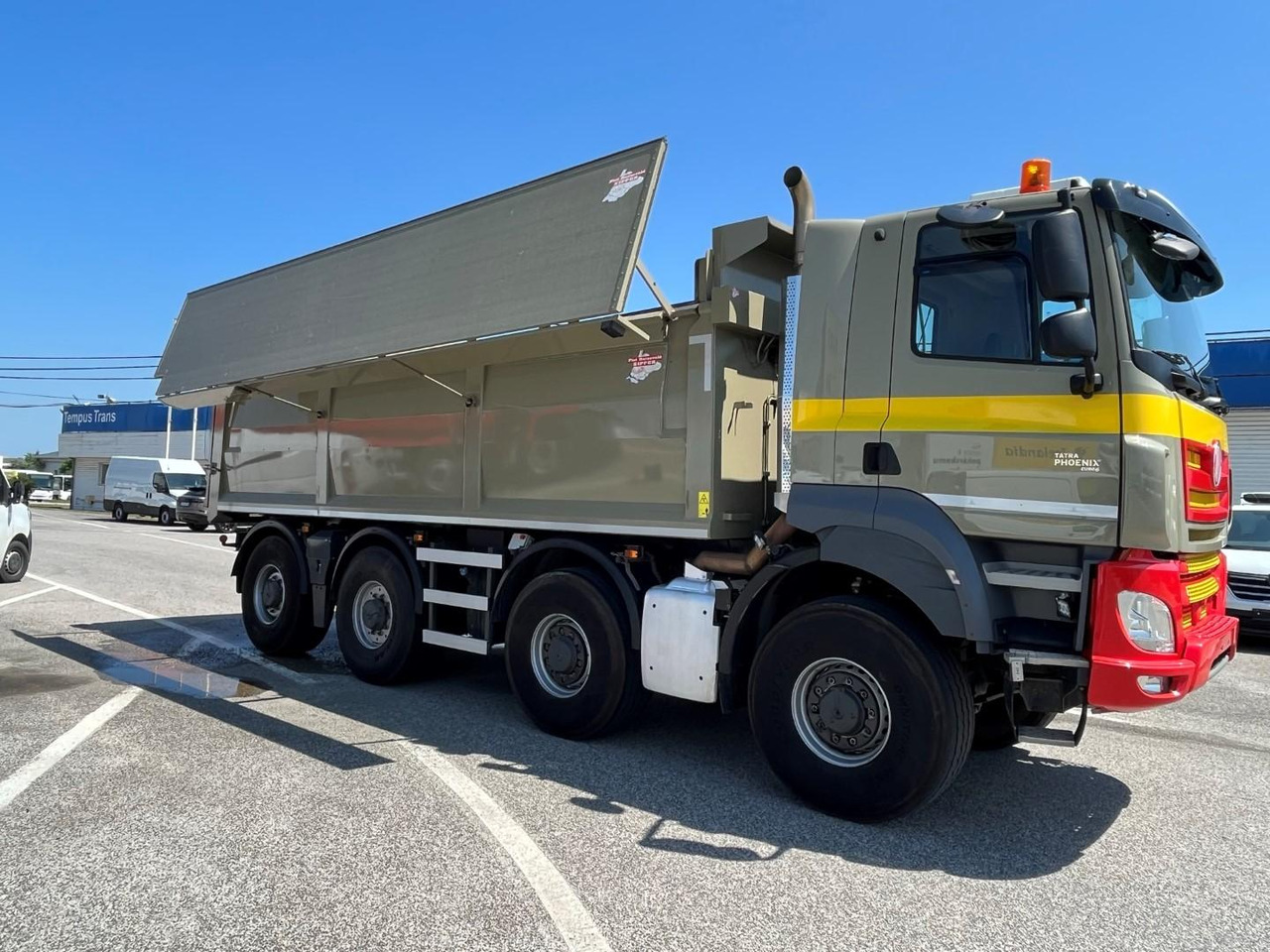 Tatra Phoenix 8x8 jednostranný sklápač, rv 2019, Sklápač S1 - Camião basculante: foto 4 Tatra Phoenix 8x8 jednostranný sklápač, rv 2019, Sklápač S1 - Camião basculante: foto 4