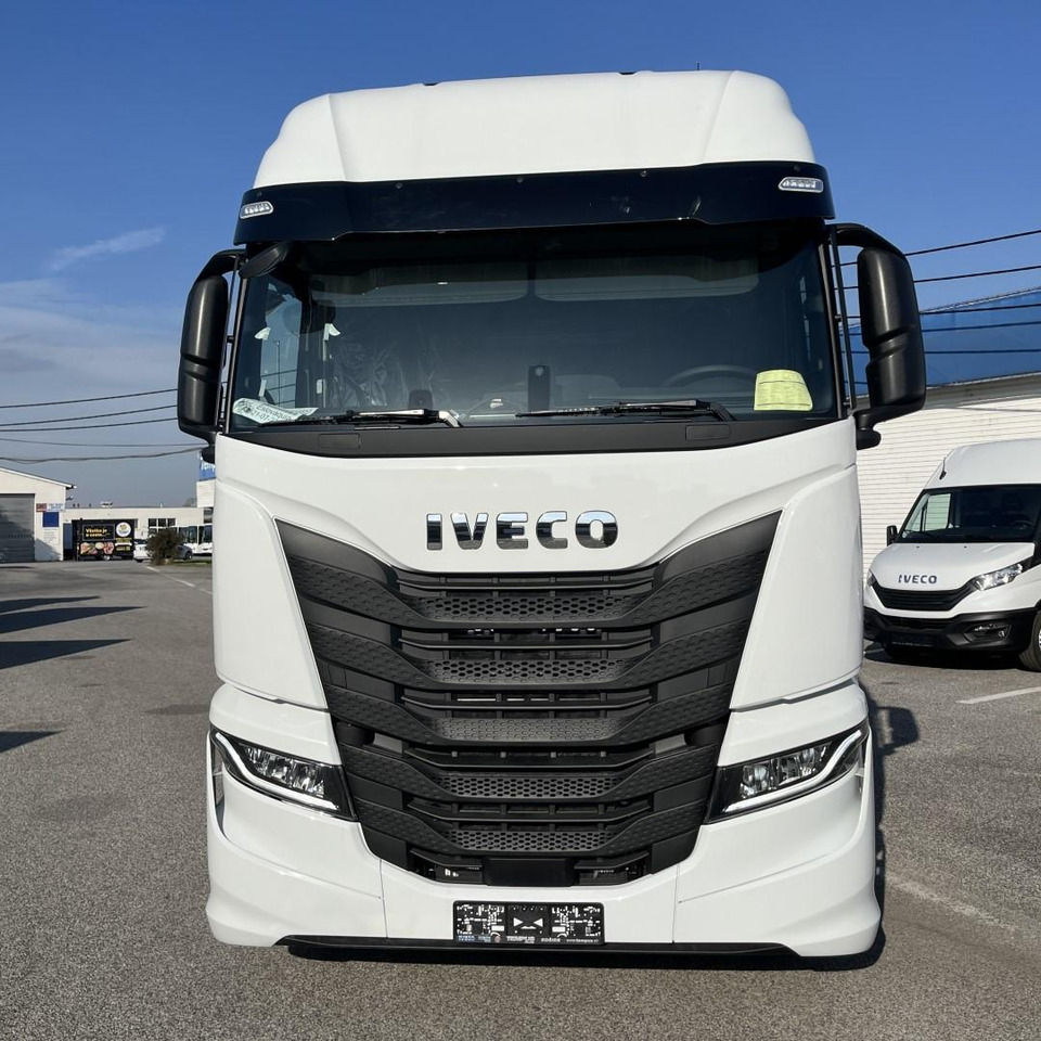 Iveco S-WAY, 530, AS440S53TP - Tractor: foto 1 Iveco S-WAY, 530, AS440S53TP - Tractor: foto 1