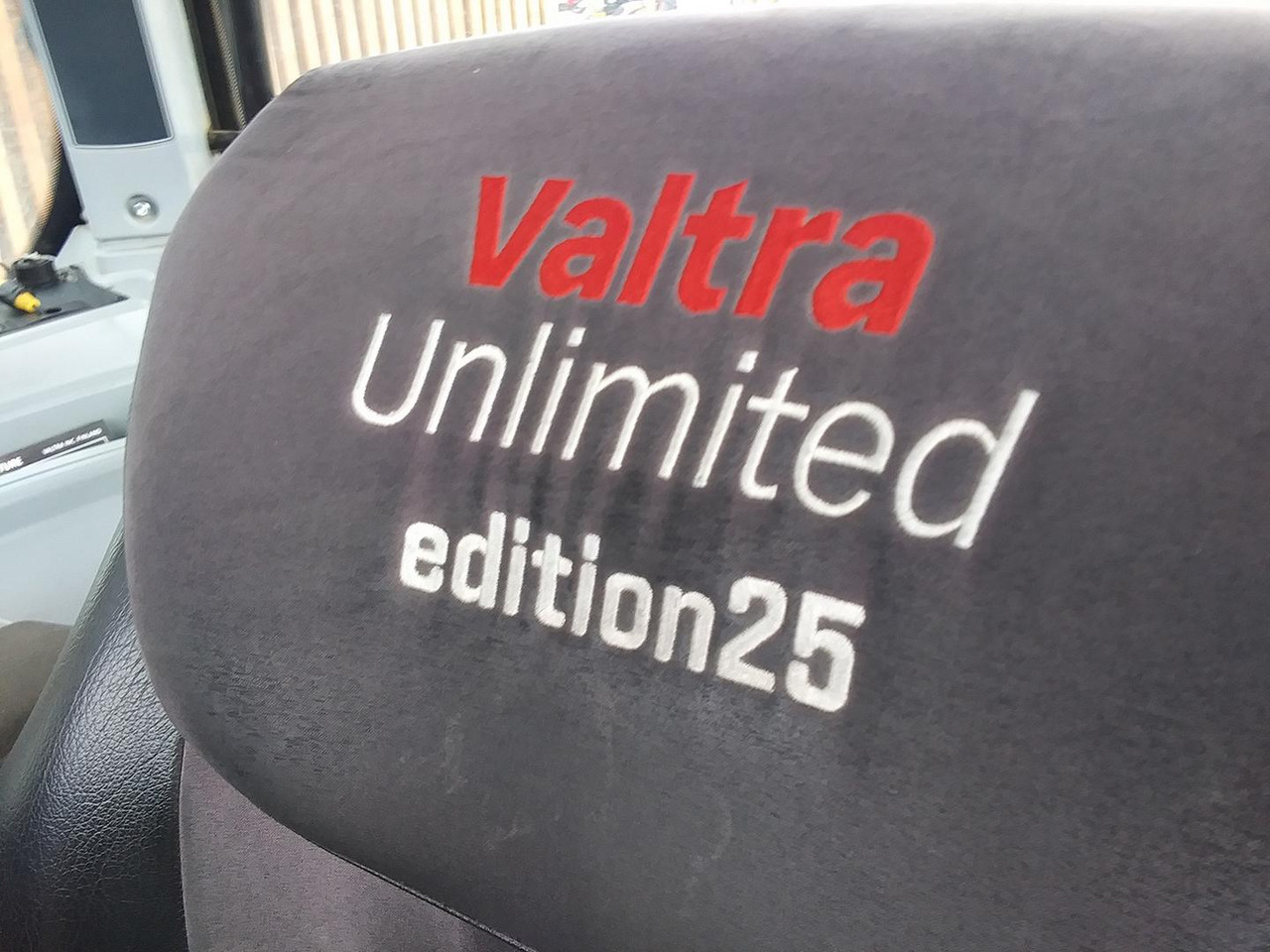 Trator Valtra T, 254, Versu: foto 11