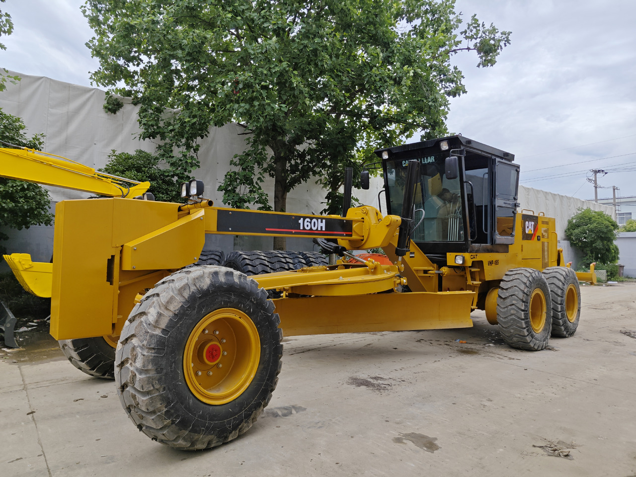 CATERPILLAR 160h used cat motor grader - Motoniveladora: foto 1 CATERPILLAR 160h used cat motor grader - Motoniveladora: foto 1