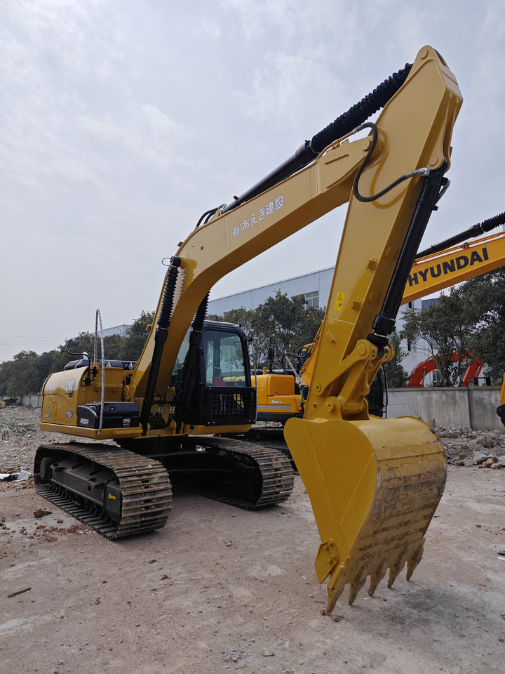 CATERPILLAR 315D2GC - Escavadora de rastos: foto 2 CATERPILLAR 315D2GC - Escavadora de rastos: foto 2