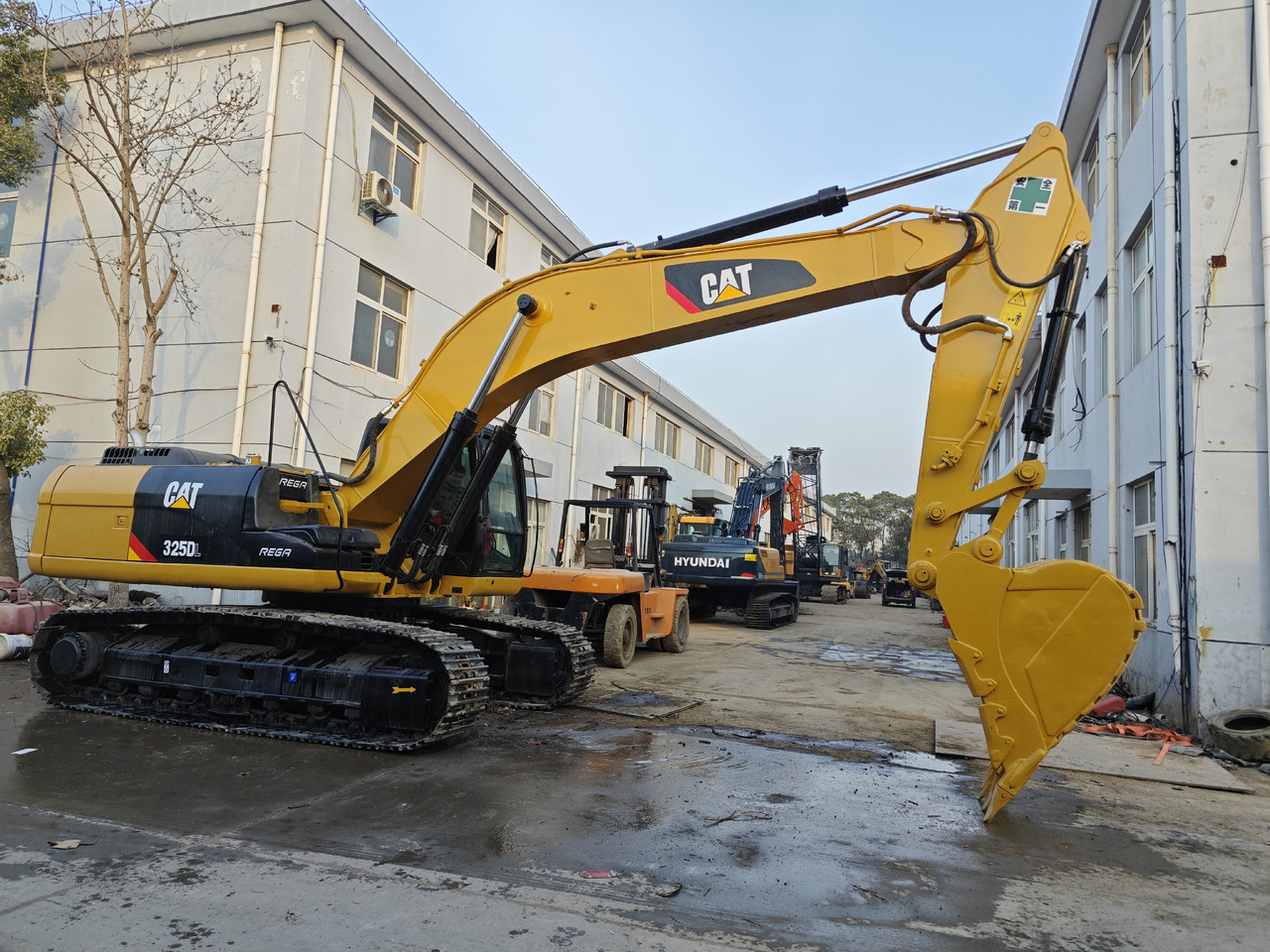 CATERPILLAR 325D used excavator 325C 325 - Escavadora de rastos: foto 5 CATERPILLAR 325D used excavator 325C 325 - Escavadora de rastos: foto 5