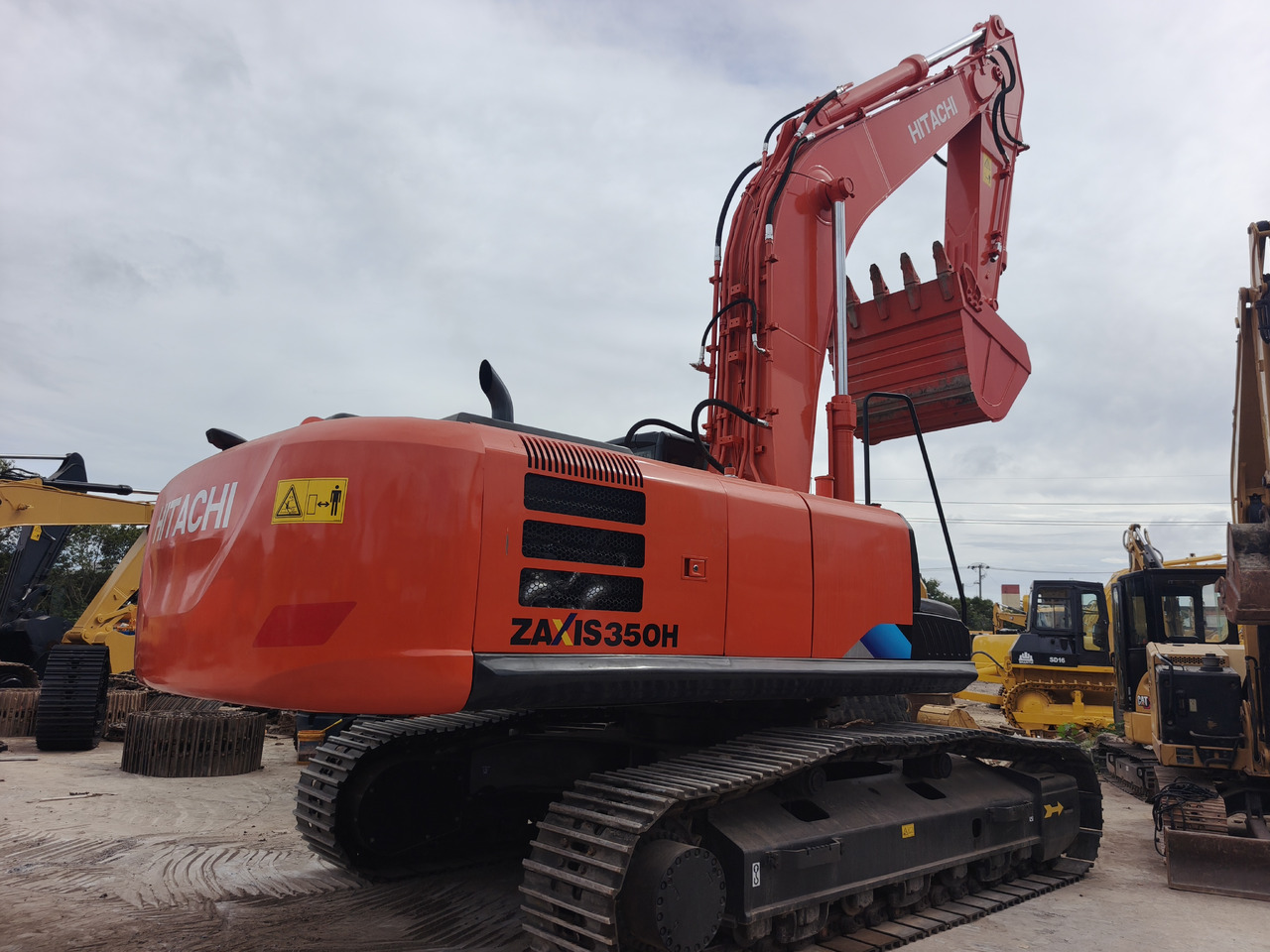 HITACHI ZX350 ZX350H ZX350H-5G Used excavator - Escavadora de rastos: foto 5 HITACHI ZX350 ZX350H ZX350H-5G Used excavator - Escavadora de rastos: foto 5