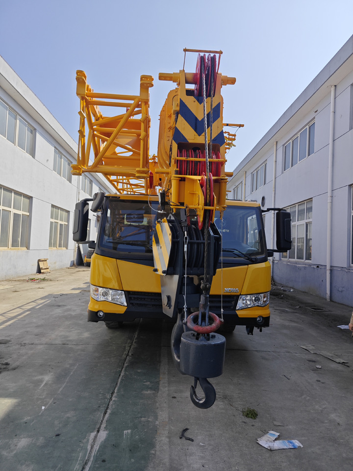 XCMG QY50KC 50T XCT50 Truck Crane - Máquina de construção: foto 2 XCMG QY50KC 50T XCT50 Truck Crane - Máquina de construção: foto 2