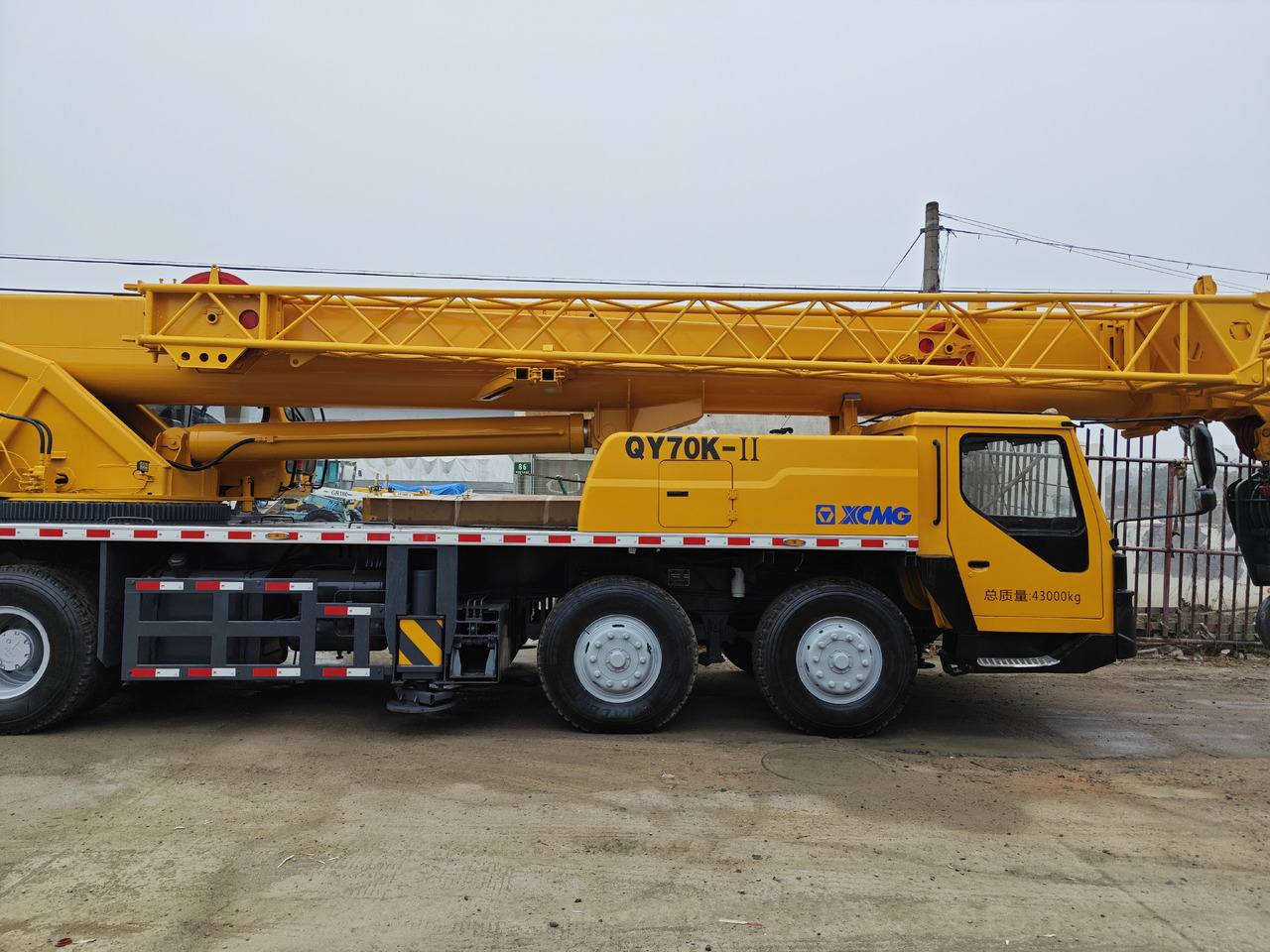 XCMG QY70K QY70KC XCT70 70T Crane - Grua móvel: foto 4 XCMG QY70K QY70KC XCT70 70T Crane - Grua móvel: foto 4