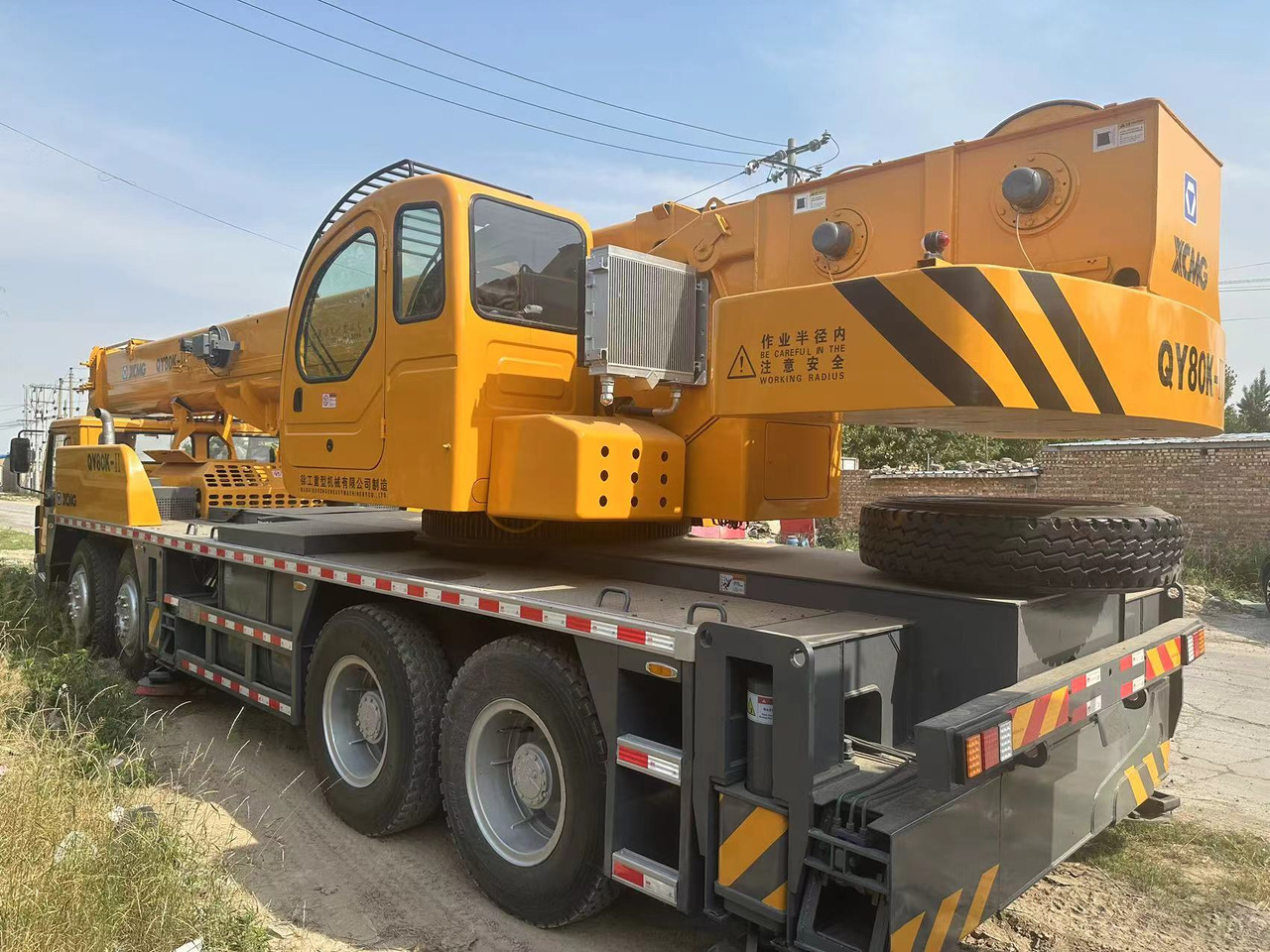 XCMG QY80K used 80ton truck crane - Grua todo o terreno: foto 3 XCMG QY80K used 80ton truck crane - Grua todo o terreno: foto 3